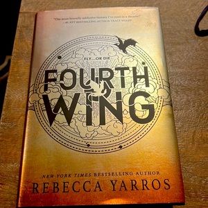 Fourth Wing Hardcover book,The Empyrean Series, written by Rebecca Yarros